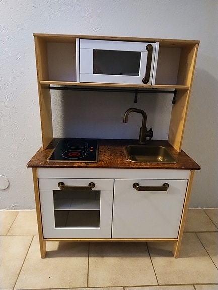 Product image 1 of 3
