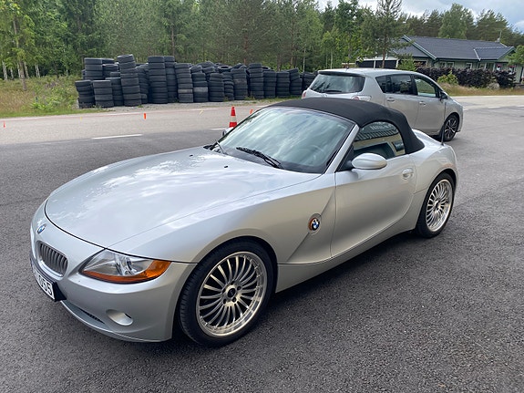 BMW Z4 5 of 5