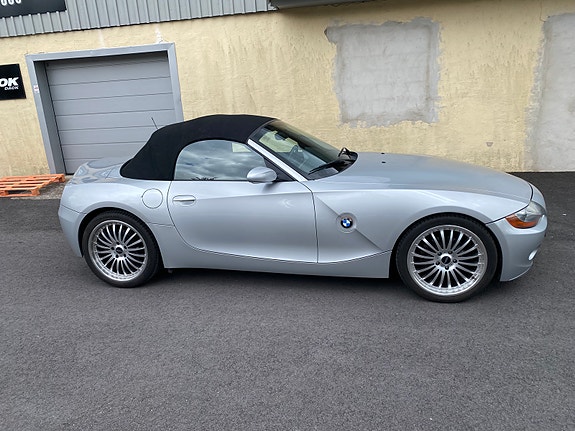 BMW Z4 4 of 5