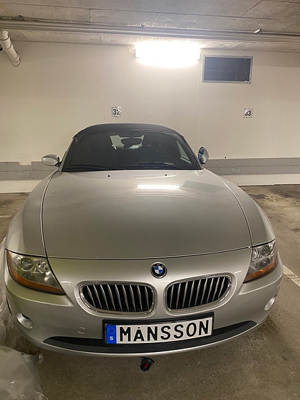 BMW Z4 2 of 5