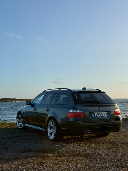 BMW 525d 6 of 8
