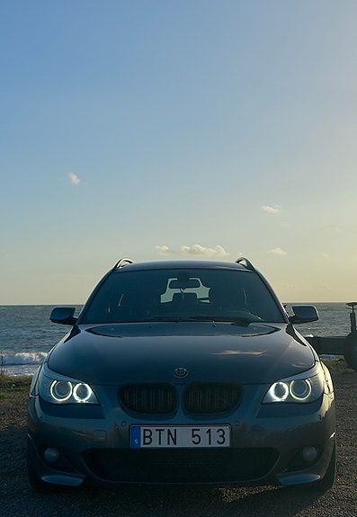 BMW 525d 2 of 8