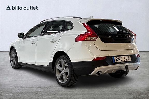 Volvo V40 Cross Country 8 of 25
