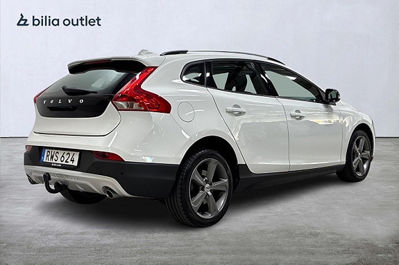 Volvo V40 Cross Country 6 of 25