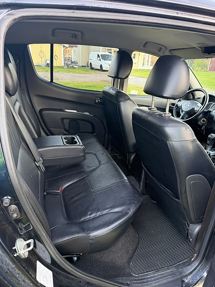 Mitsubishi L200 9 of 13