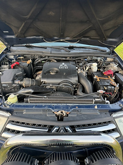 Mitsubishi L200 13 of 13