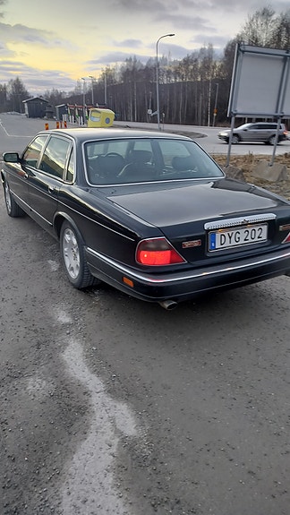 Jaguar Daimler 3 of 7