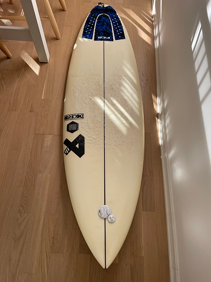 Product image 1 of 4