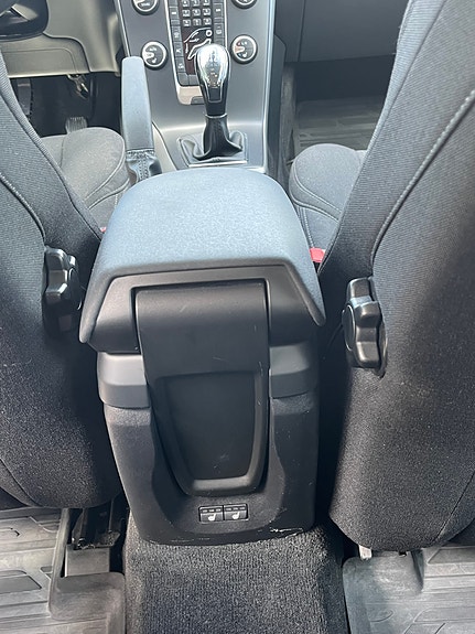 Volvo V40 6 of 7