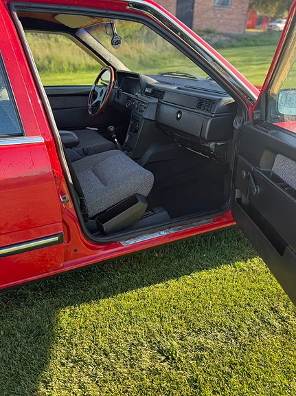 Volvo 740 6 of 9