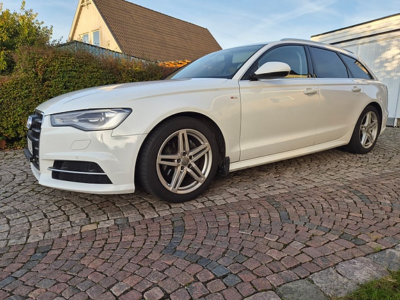 Audi A6 2 of 5