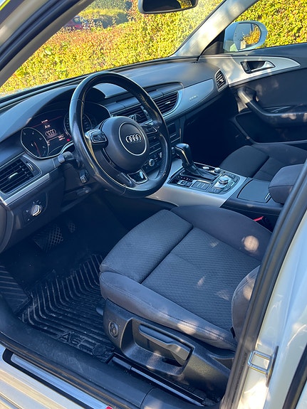 Audi A6 4 of 5