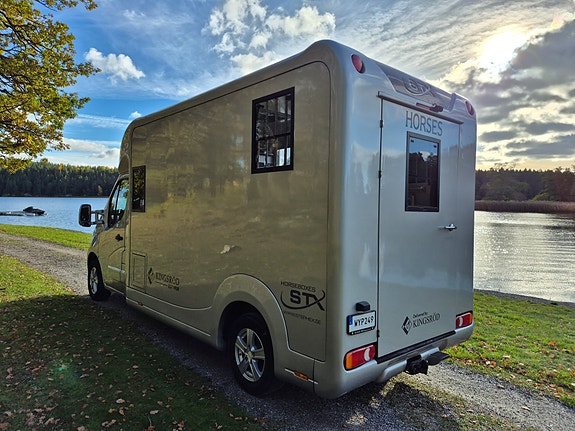 Renault Master 2 of 6