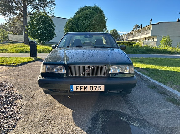 Volvo 850 2 of 8