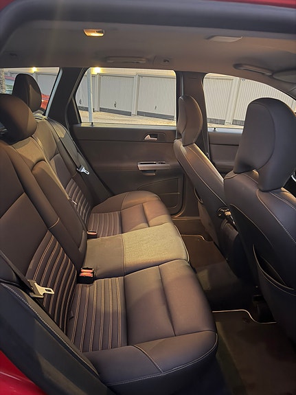 Volvo V50 11 of 12