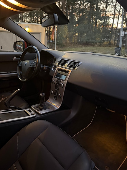 Volvo V50 10 of 12