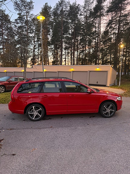 Volvo V50 6 of 12