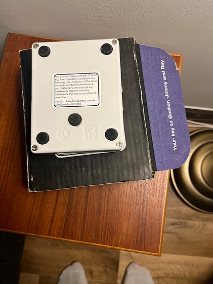 Product image 2 of 3