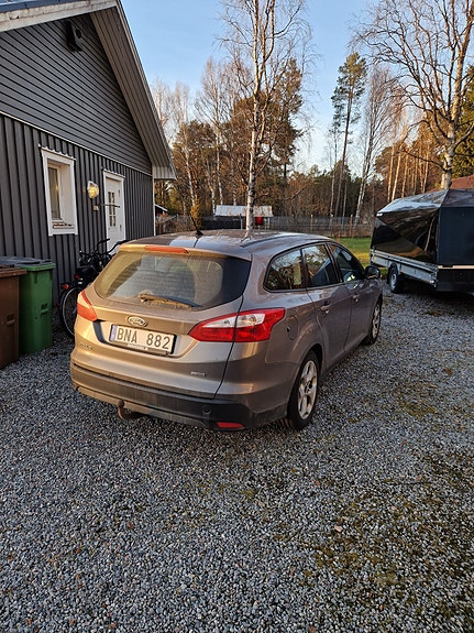 Ford Focus 3 of 5