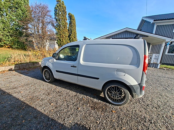 Renault Kangoo Z.E 2 of 5