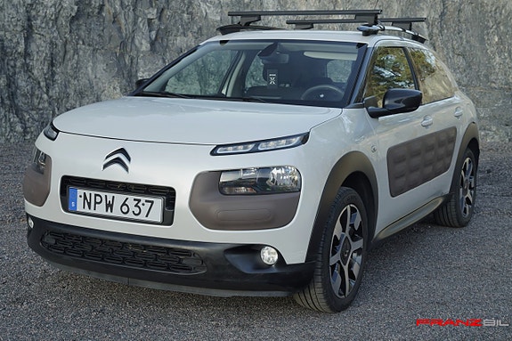 Citroen C4 Cactus 3 of 13