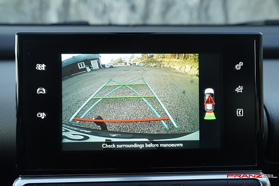 Citroen C4 Cactus 11 of 13