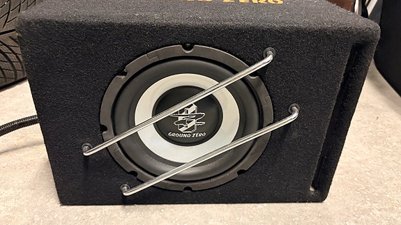 Product image 1 of 4