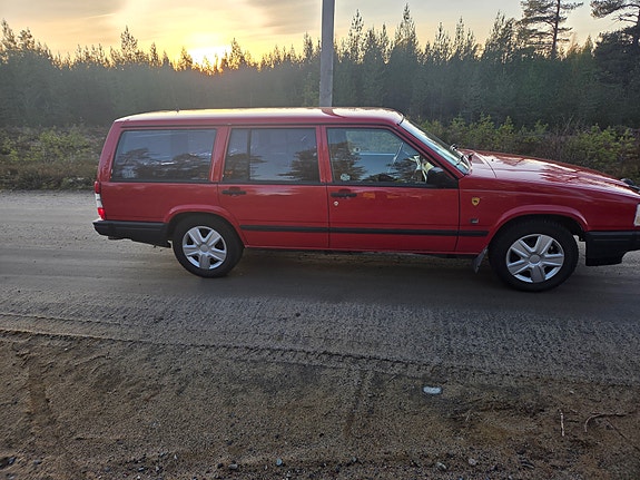 Volvo 740 4 of 11