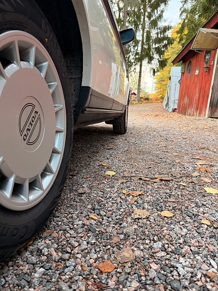 Volvo 240 9 of 20