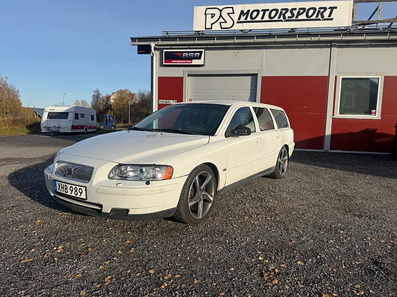Volvo V70 2.5T A Traktor