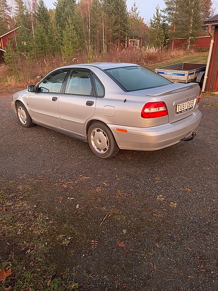 Volvo S40 4 of 6