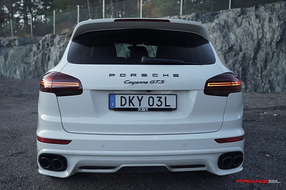 Porsche Cayenne GTS 7 of 30