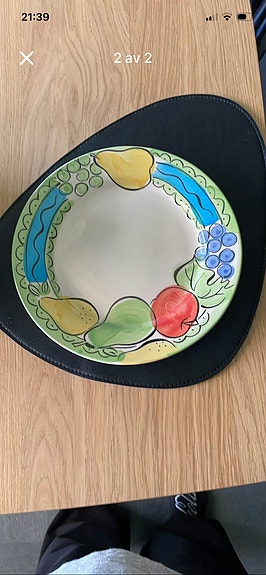 Product image 1 of 2