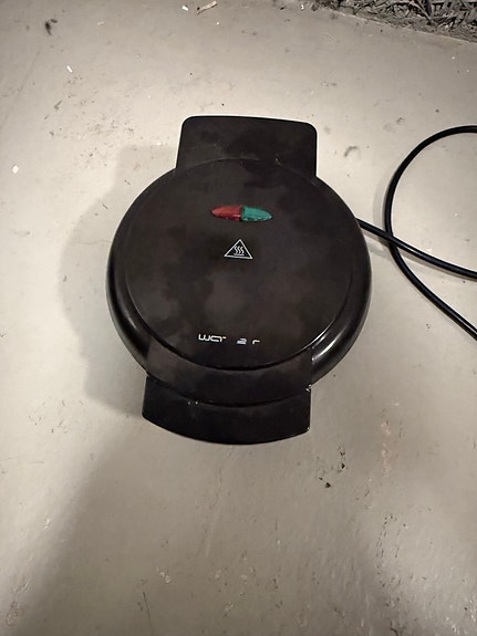 Product image 1 of 2