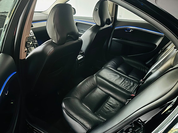 Volvo S80 6 of 7