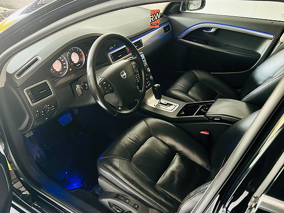 Volvo S80 5 of 7