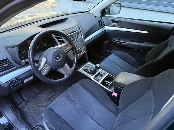 Subaru Outback 5 of 5