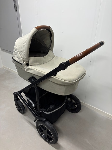 Product image 1 of 6