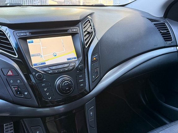 Hyundai i40 8 of 9