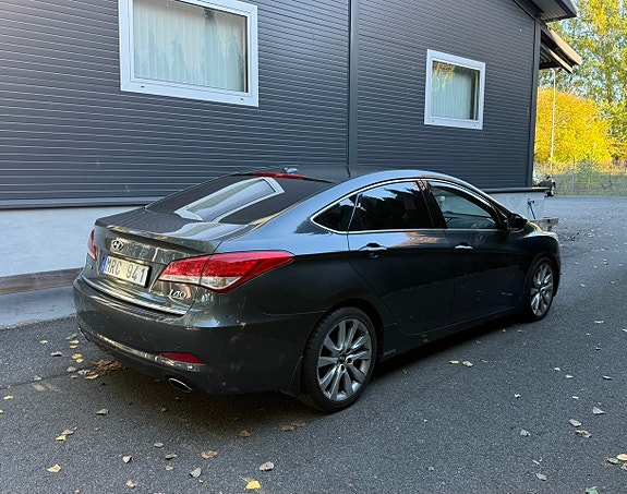Hyundai i40 3 of 9