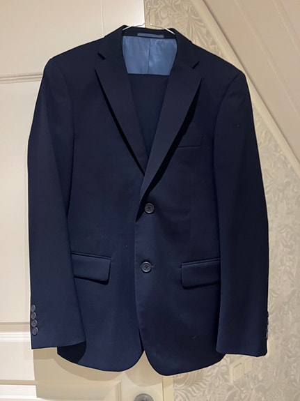 Product image 1 of 2