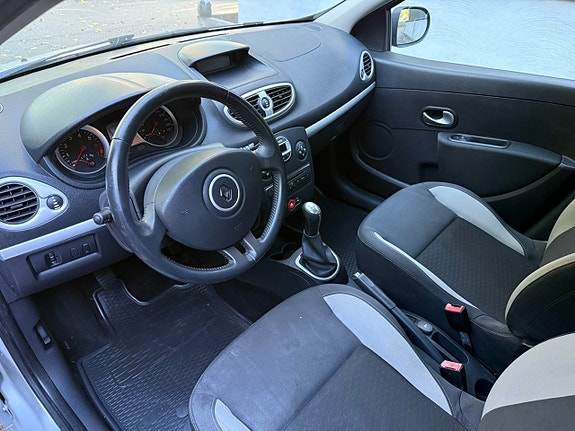 Renault Clio 4 of 6