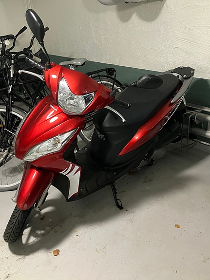 Honda NSC50cc 2 of 4