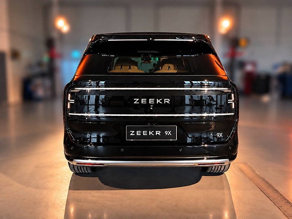Zeekr 9X 6 of 14