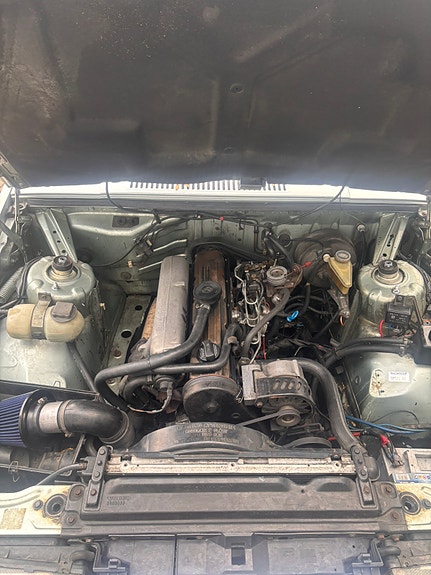 Volvo 740 4 of 10