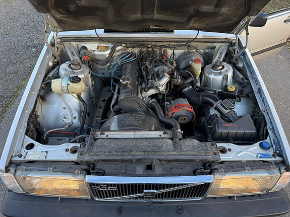 Volvo 740 9 of 10