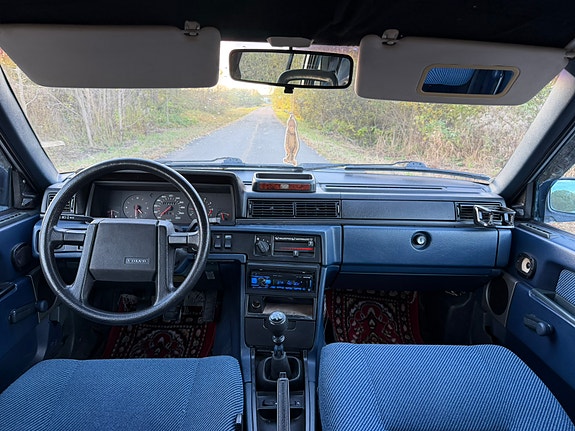 Volvo 740 8 of 10