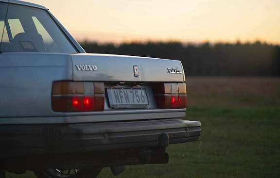 Volvo 740 4 of 10
