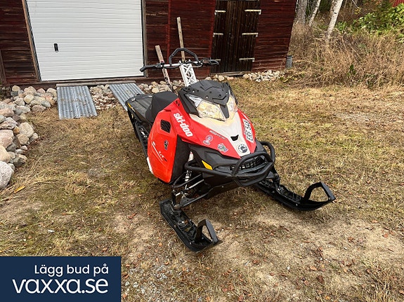Ski-Doo Summit 600 etec 155” 2015 3 of 11