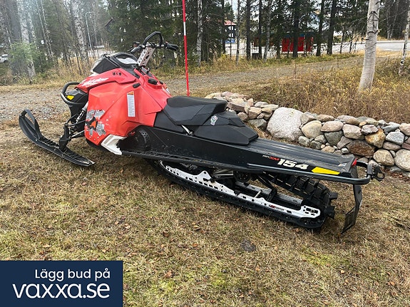 Ski-Doo Summit 600 etec 155” 2015 5 of 11